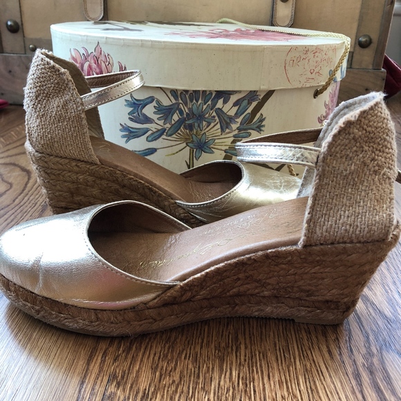 Gaimo Espadrilles Shoes - SOLD